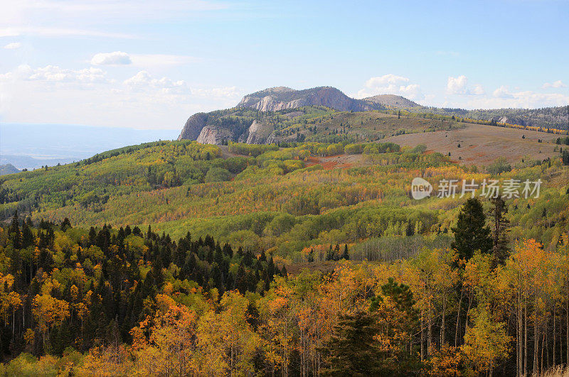 落在Los Brazos Mtns